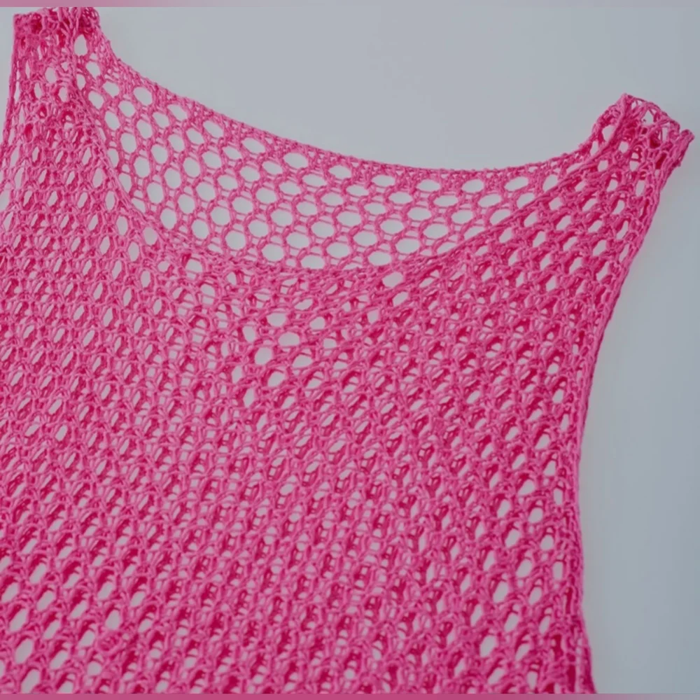 Bright Pink Crochet Coverup/Beach Dress w/ Fringe Hem detail/New Boutique Item - Picture 5 of 9